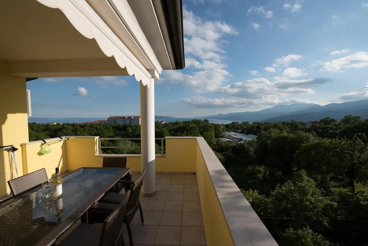 Apartmani Bilic Kastav Rum i privatbostad